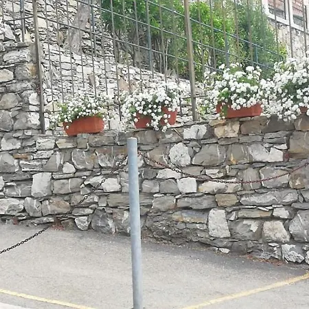 La Nave Sospesa * Rapallo